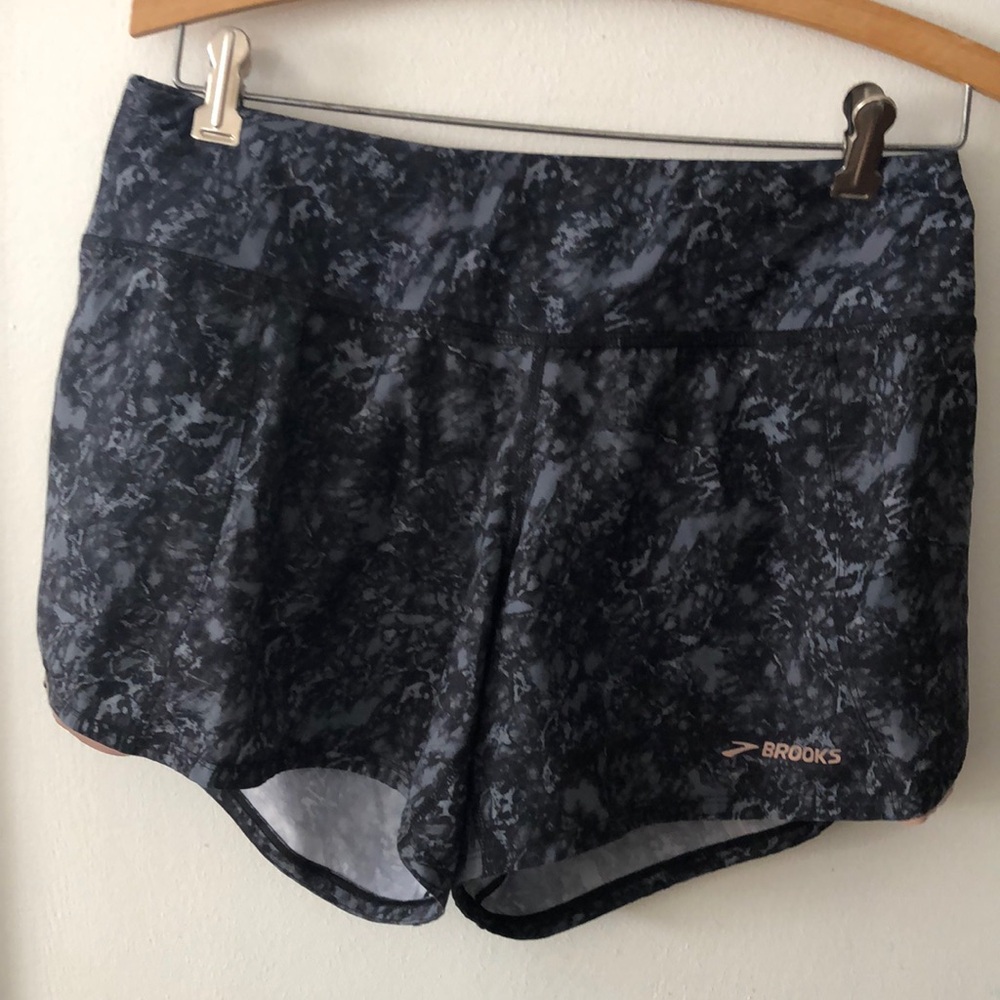 Brooks 5” Shorts